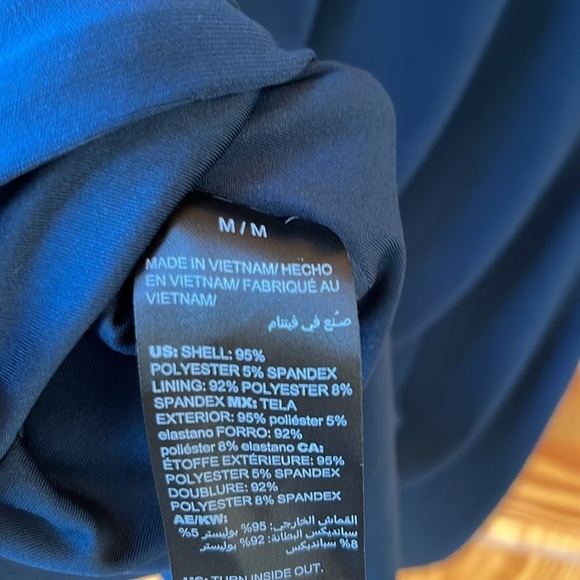 NEW WHBM Top - Size Medium - Picture 6 of 11